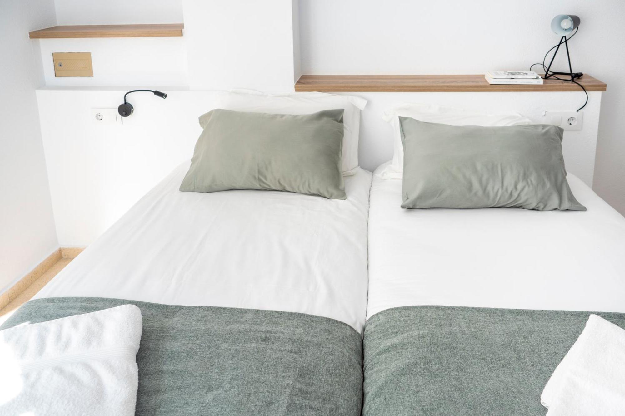 Calma Apartments เบนิดอร์ม ภายนอก รูปภาพ